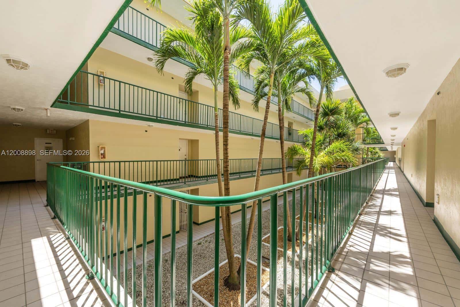 8320 NW 8th St # 213, Miami FL 33126