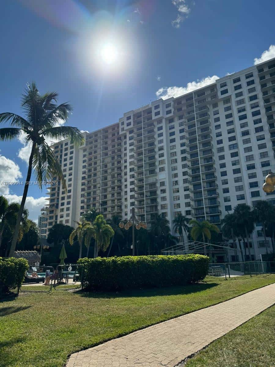 18151 NE 31st Ct # 1408, Aventura FL 33160