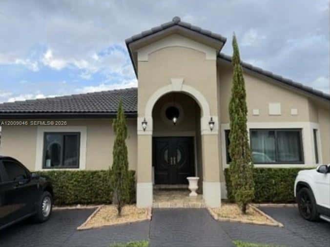 8741 NW 141st Ter, Miami Lakes FL 33018