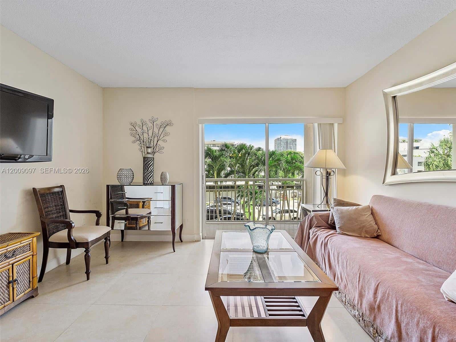 400 Kings Point Dr # 229, Sunny Isles Beach FL 33160