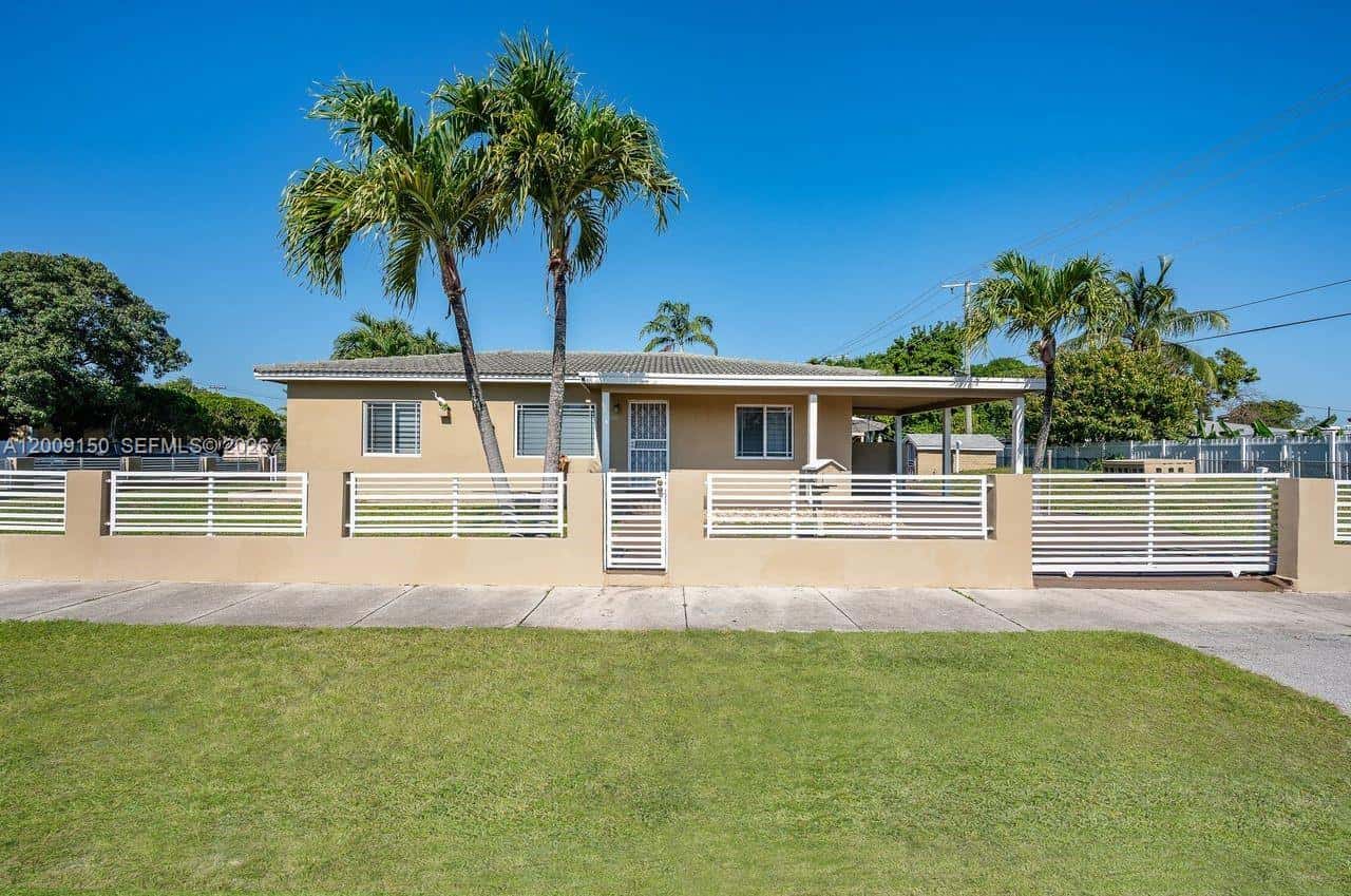 8200 NW 31st Ave, Miami FL 33147