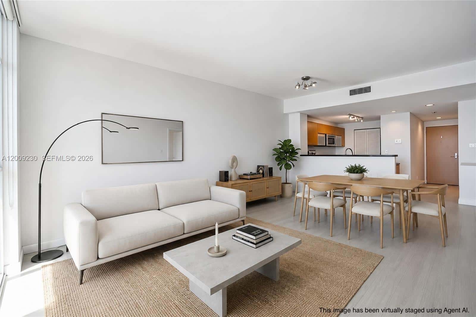 253 NE 2nd St # 3104, Miami FL 33132