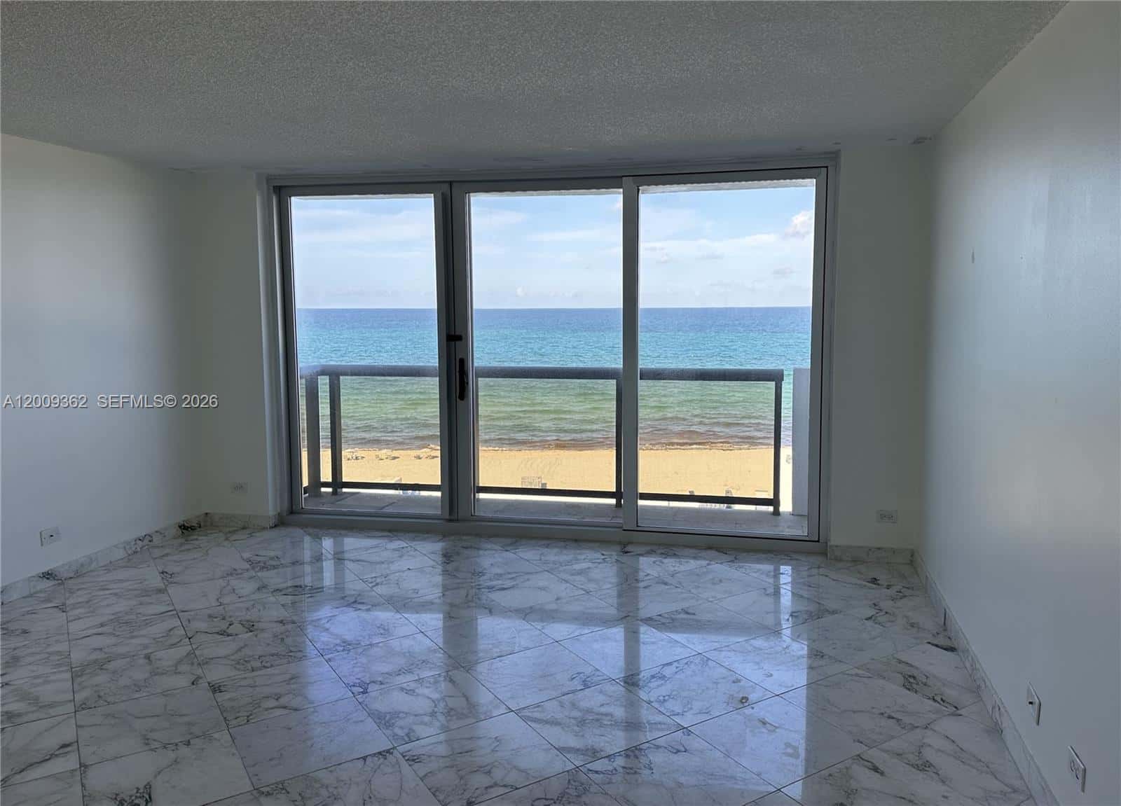 6039 Collins Ave # 826, Miami Beach FL 33140