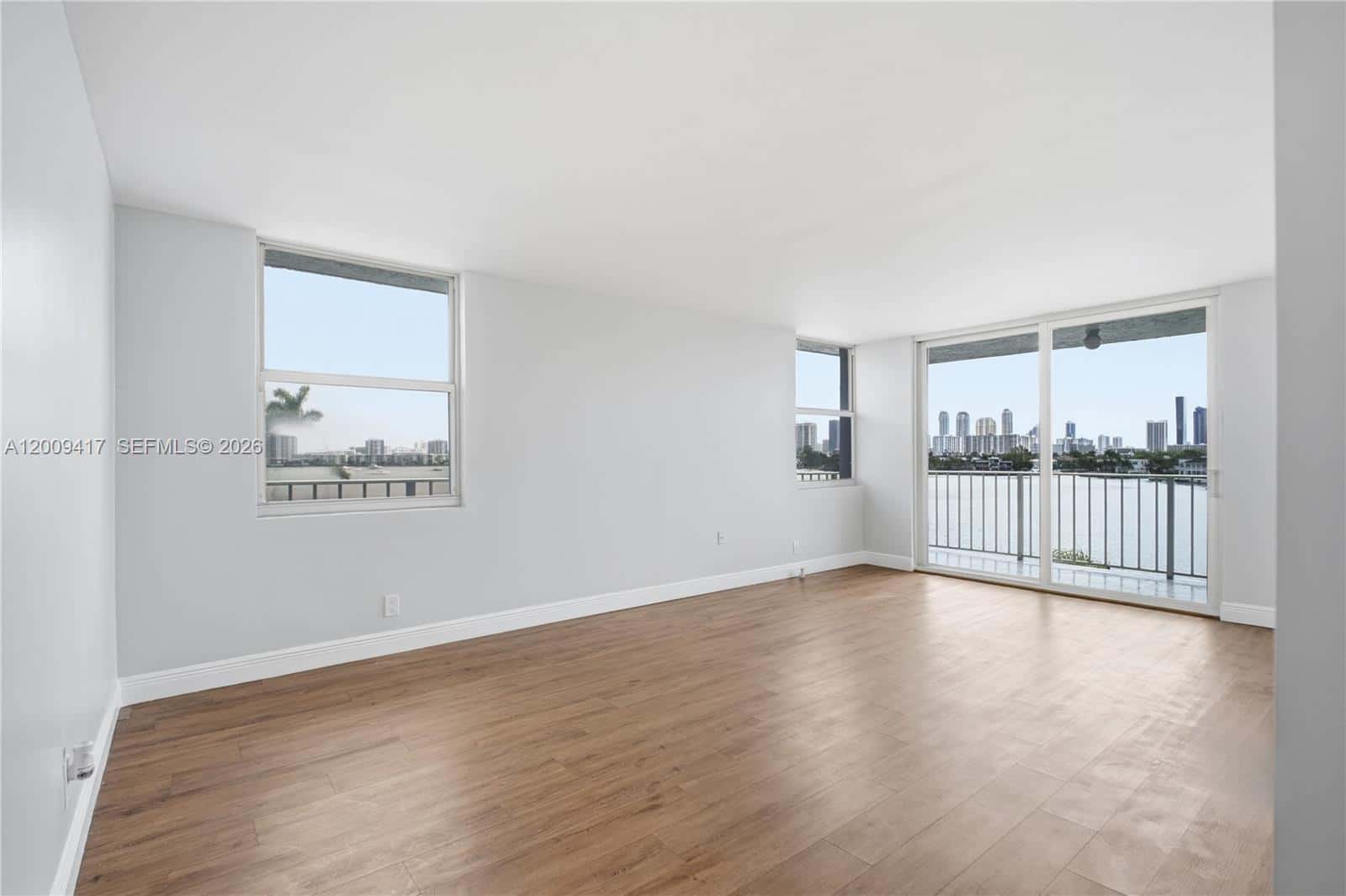 16570 NE 26th Ave # 5A, North Miami Beach FL 33160
