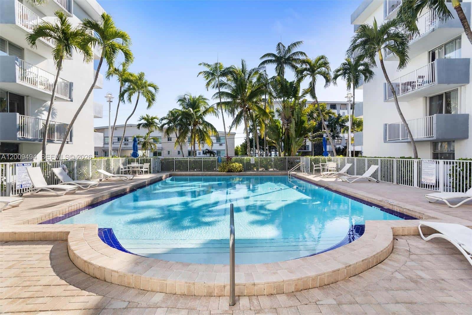 1801 S Treasure Dr # 217, North Bay Village FL 33141
