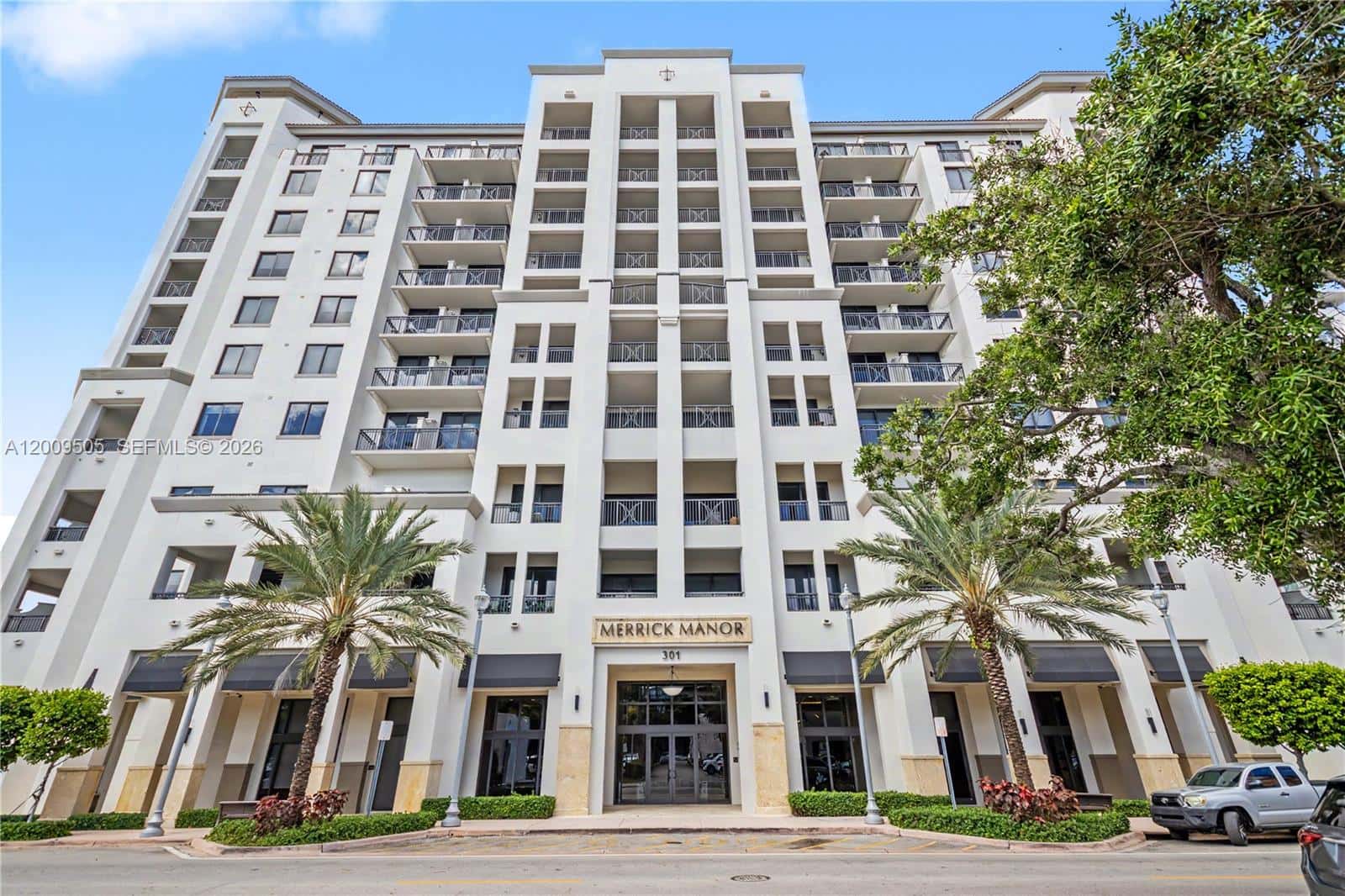 301 Altara Ave # 822, Coral Gables FL 33146