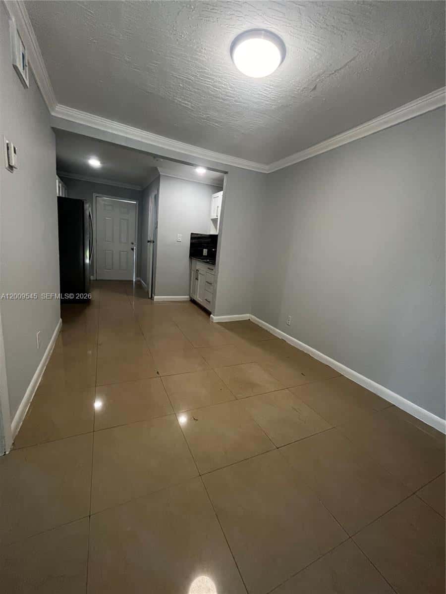 912 NW 55th Ter # 2, Miami FL 33127