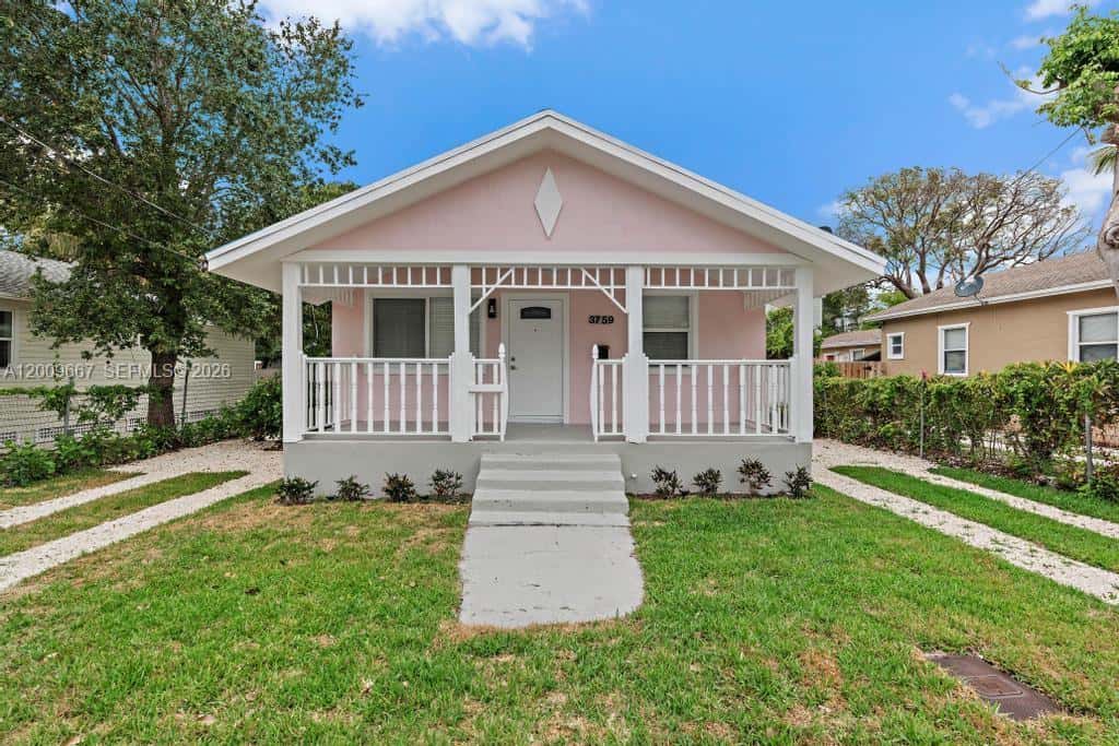 3759 Florida Ave, Coconut Grove FL 33133