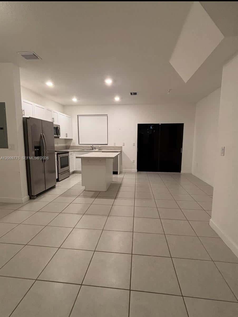 20964 NE 8th Ave, Miami FL 33179