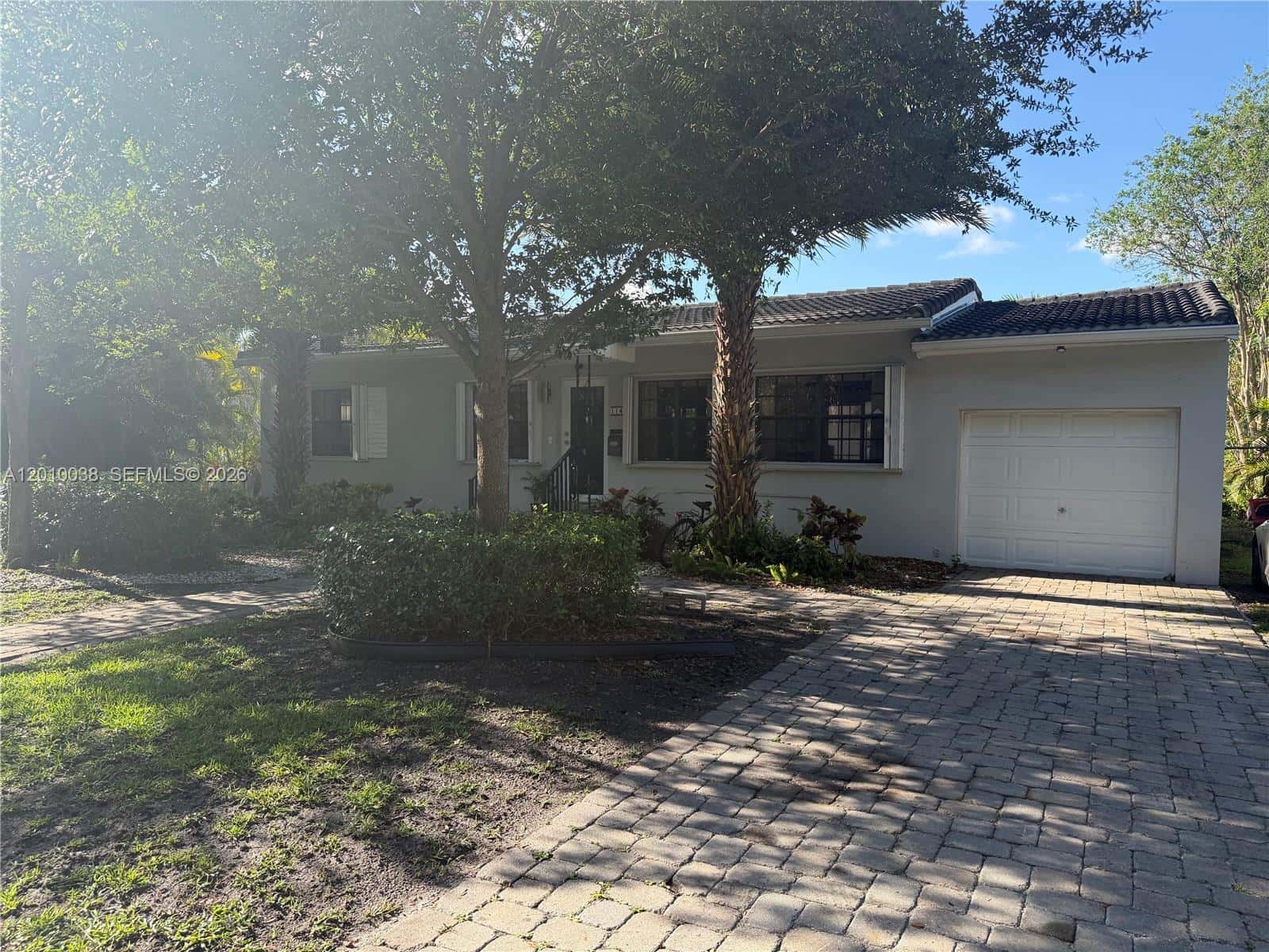 1140 Wren Ave, Miami Springs FL 33166