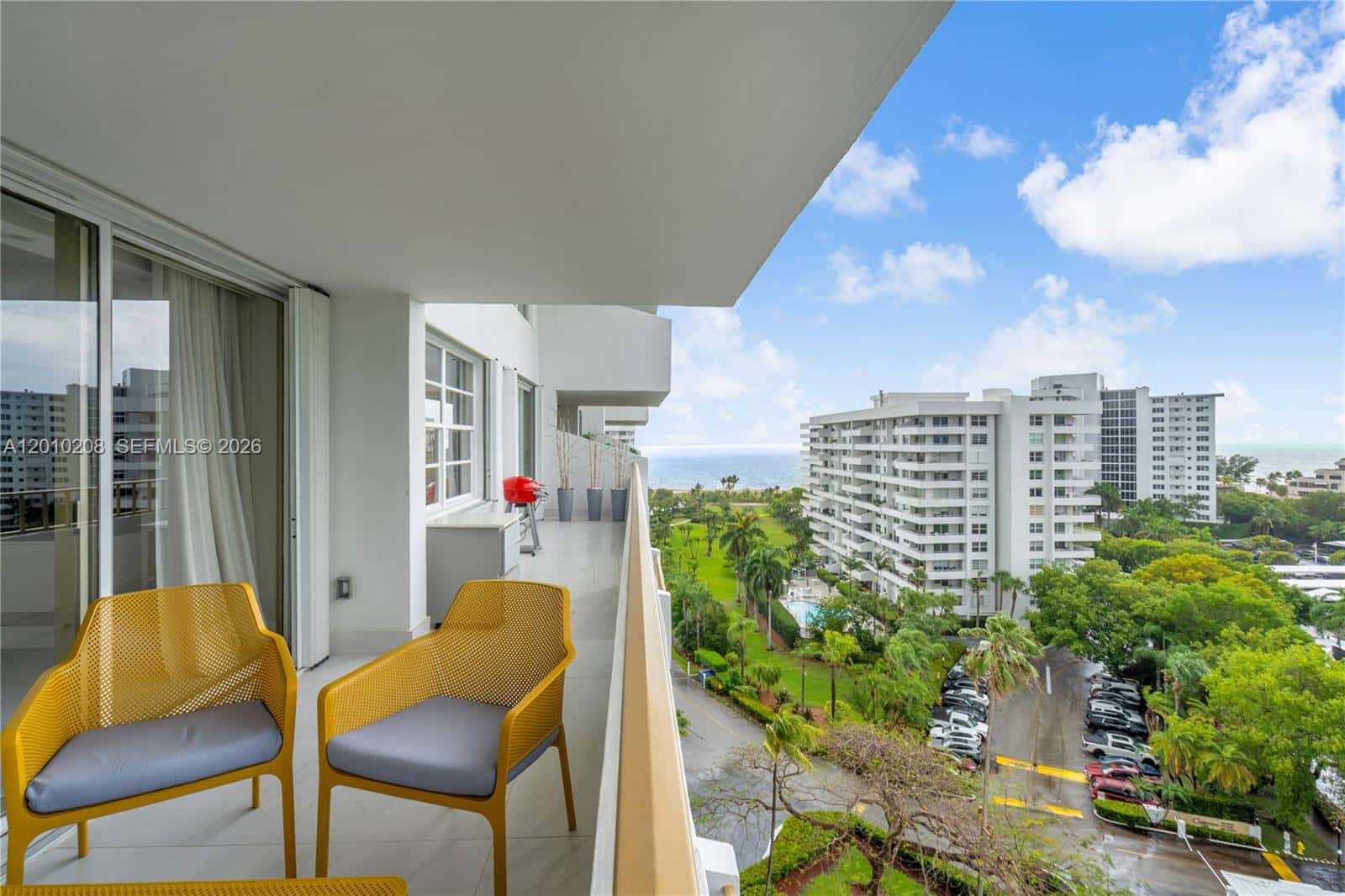 155 Ocean Lane Dr # 1105, Key Biscayne FL 33149