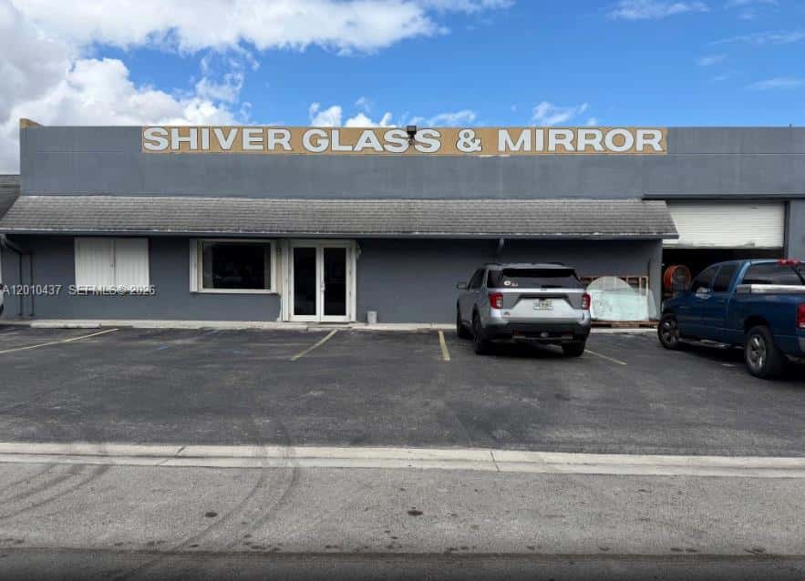 10 NE 3rd St, Florida City FL 33034