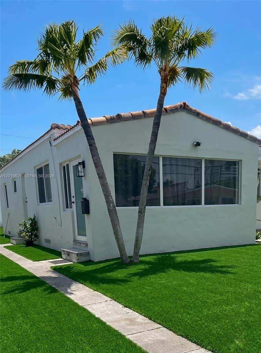 2412 SW 11th St # 1, Miami FL 33135