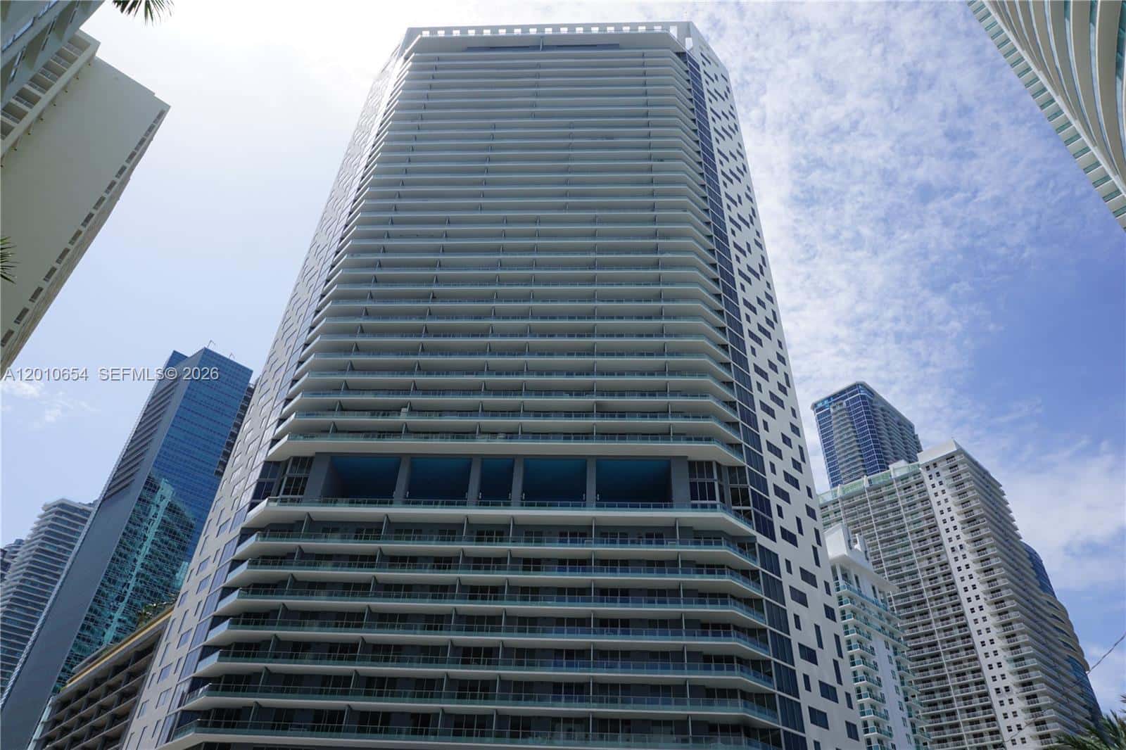 1300 Brickell Bay Dr # 1904, Miami FL 33131
