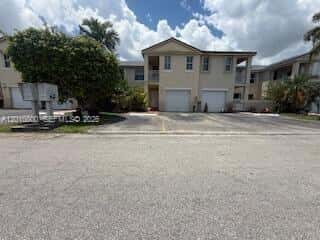 9167 Fontainebleau Blvd # 6, Miami FL 33172