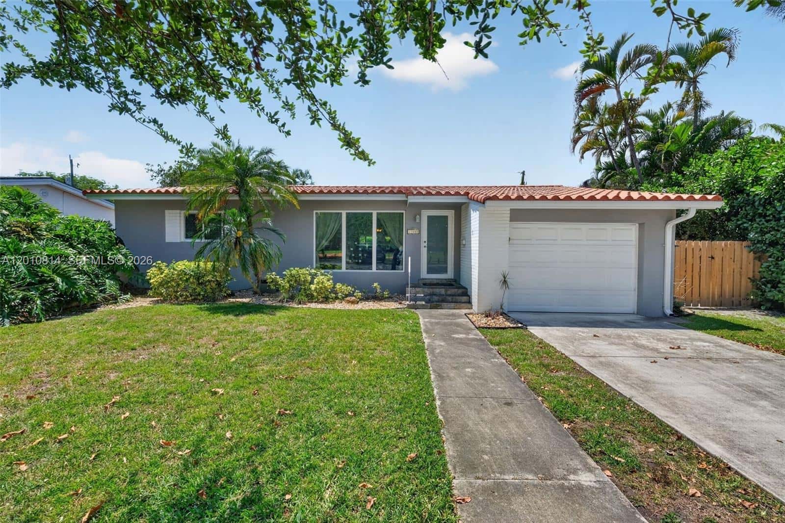 11400 NE 9th Ave, Biscayne Park FL 33161