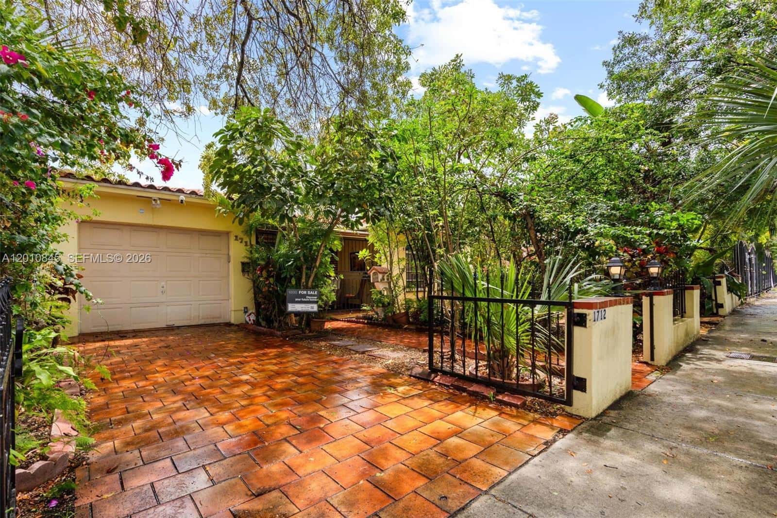 1712 SW 13th St, Miami FL 33145