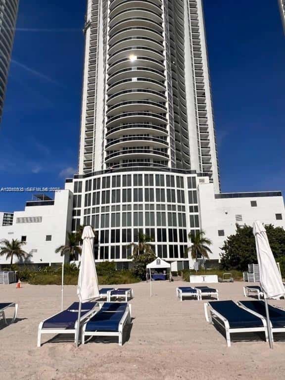 15811 Collins Ave # 2802, Sunny Isles Beach FL 33160