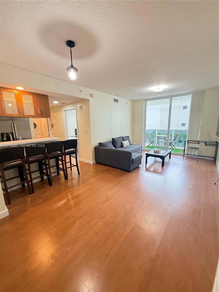 601 NE 23rd St # 901, Miami FL 33137