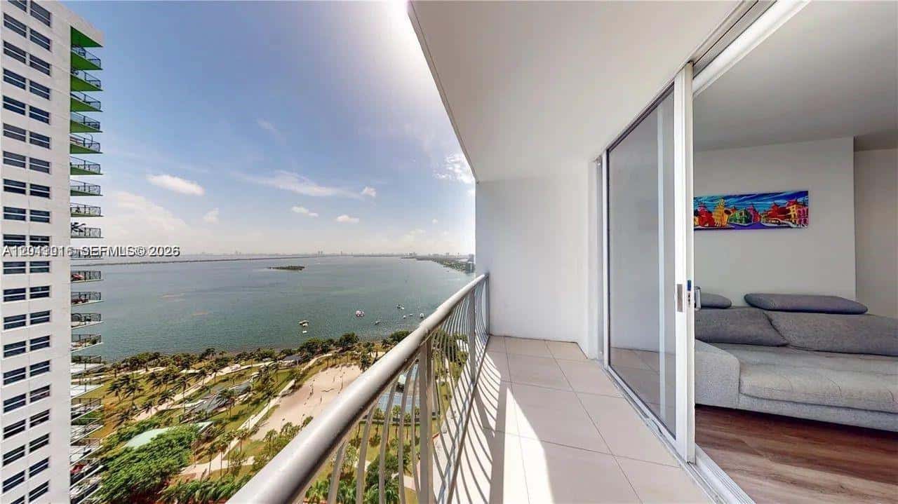 1750 N Bayshore Dr # 2803, Miami FL 33132