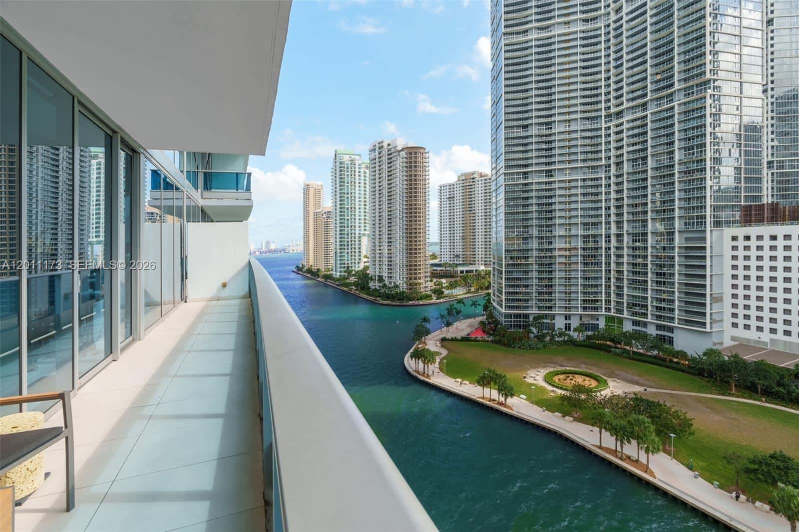 200 Biscayne Boulevard Way # 1404, Miami FL 33131