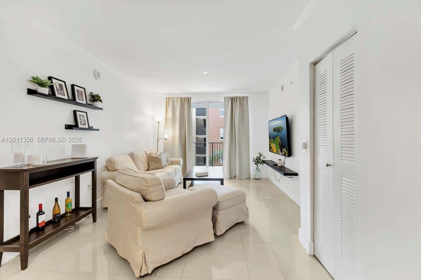 17100 N Bay Rd # 1610, Sunny Isles Beach FL 33160