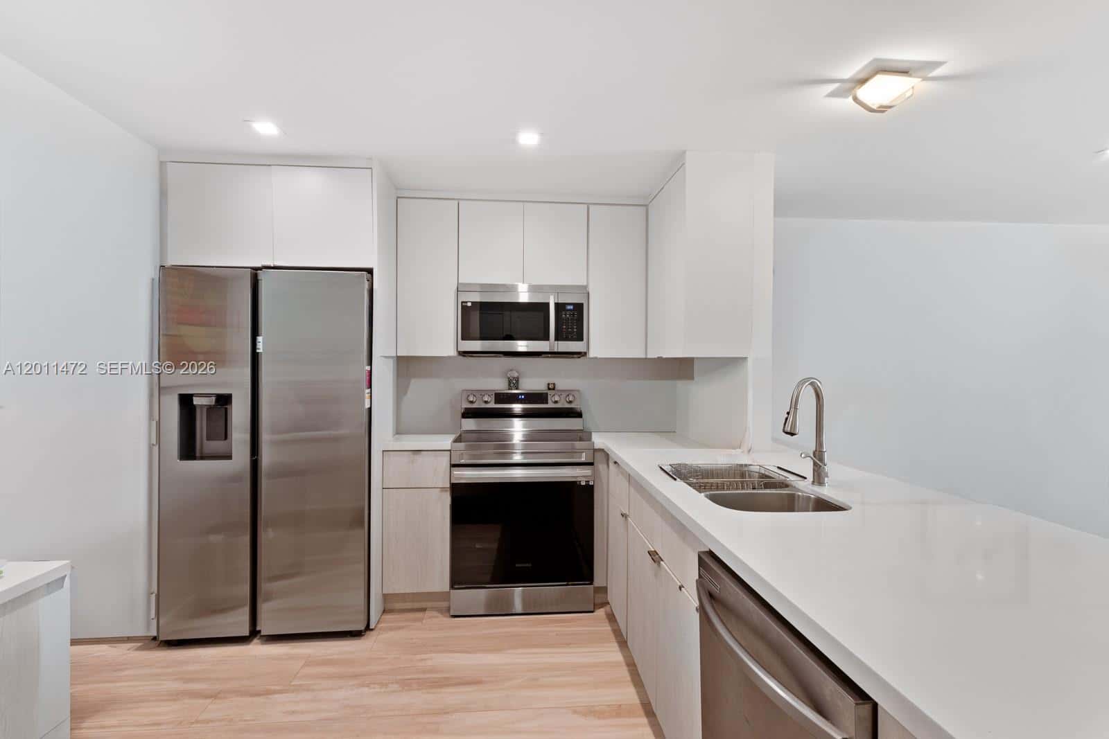 3750 NE 170th St # 109, North Miami Beach FL 33160