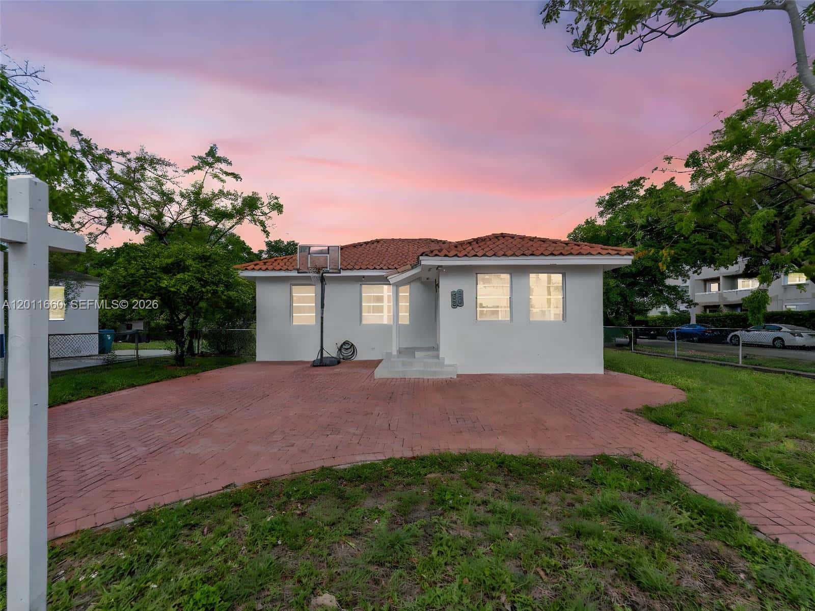 520 NW 32nd Pl # 520, Miami FL 33125