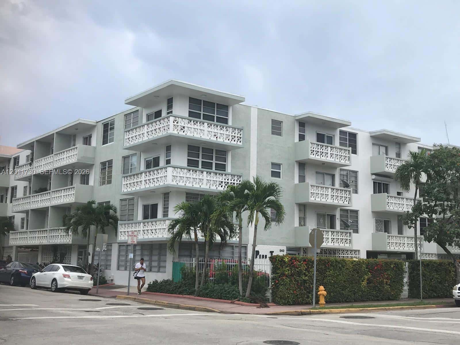 949 Pennsylvania Ave # 309, Miami Beach FL 33139