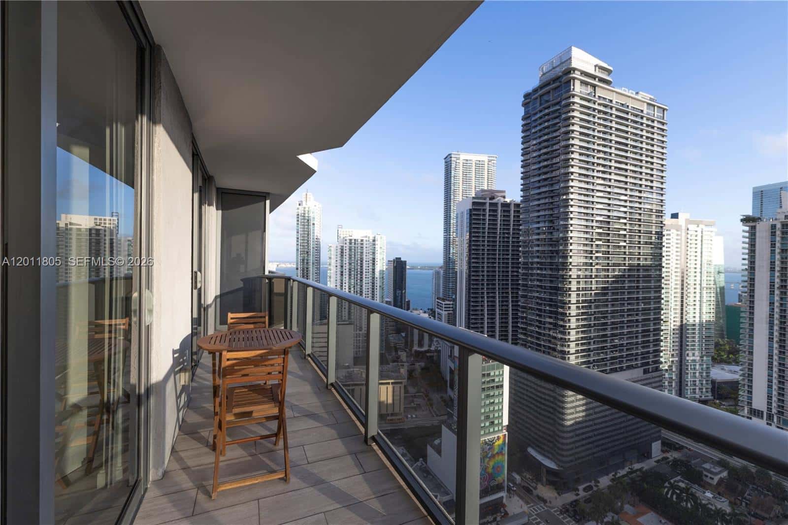 55 SW 9th St # 3404, Miami FL 33130