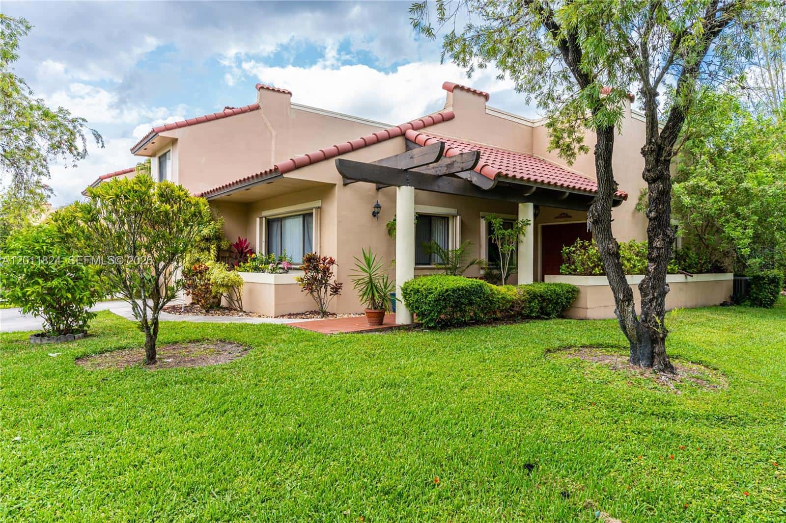 3761 Alcantara Ave # 79, Doral FL 33178