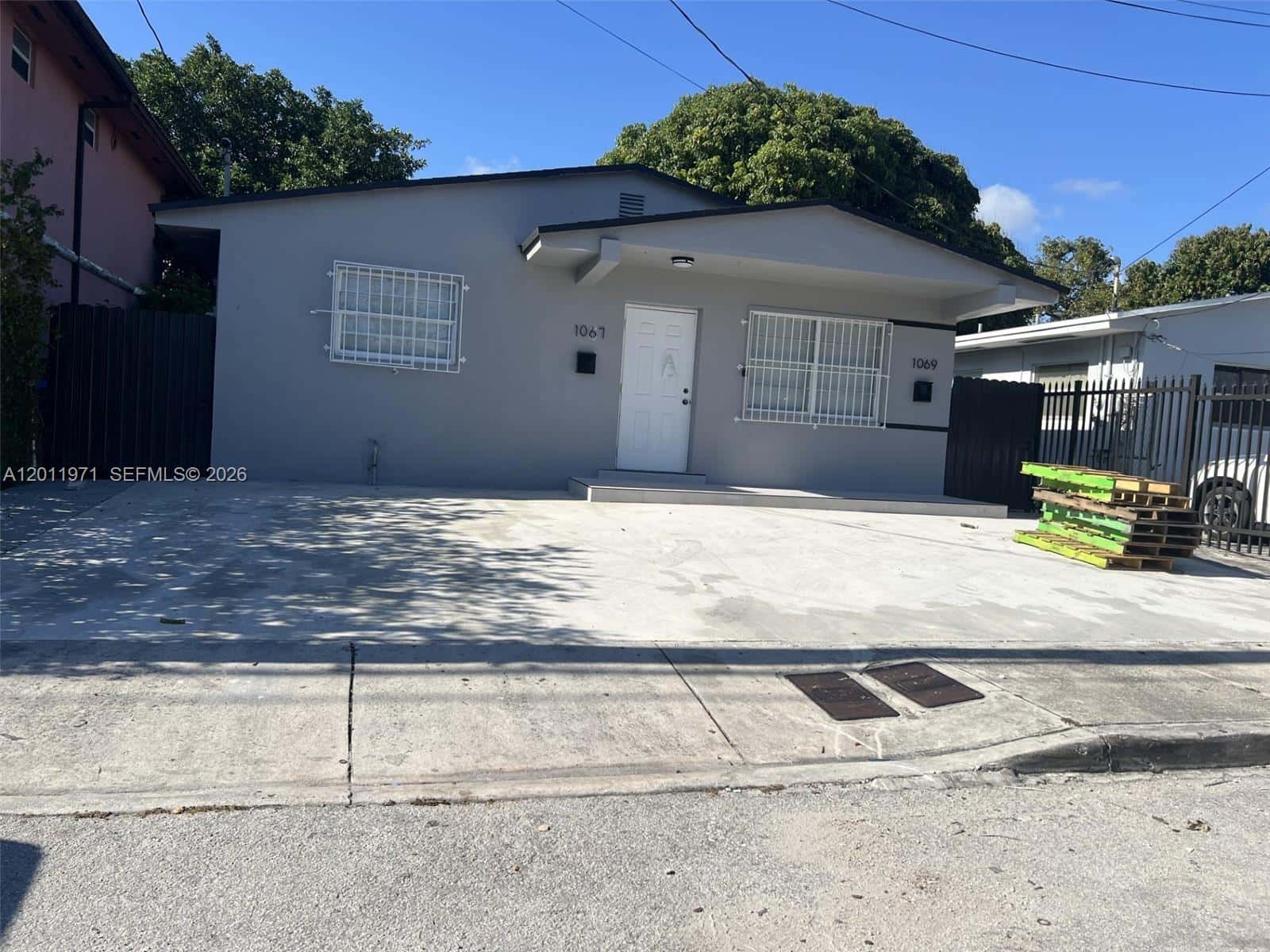 1067 NW 24th St # 1067, Miami FL 33127
