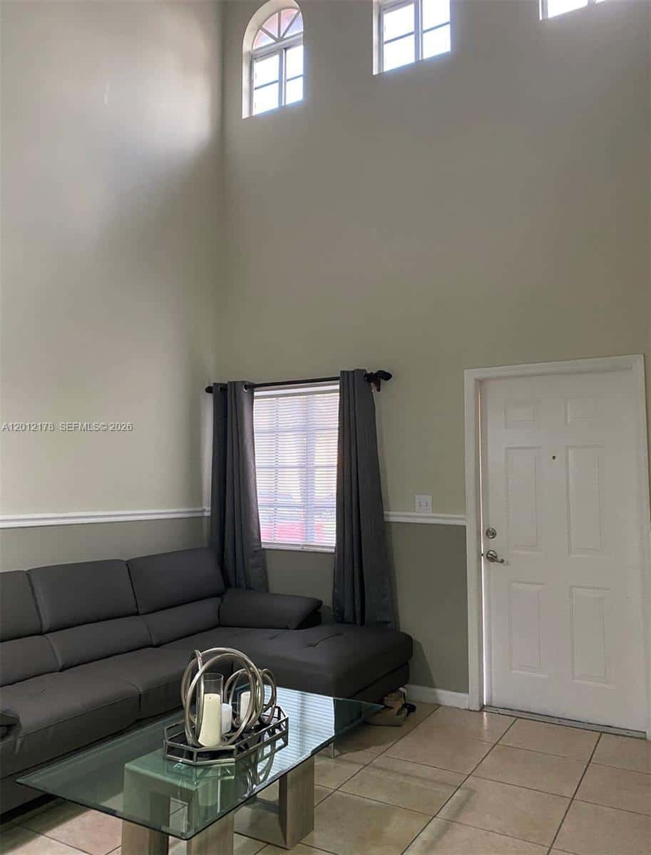 6995 NW 173rd Dr # 2105, Hialeah FL 33015