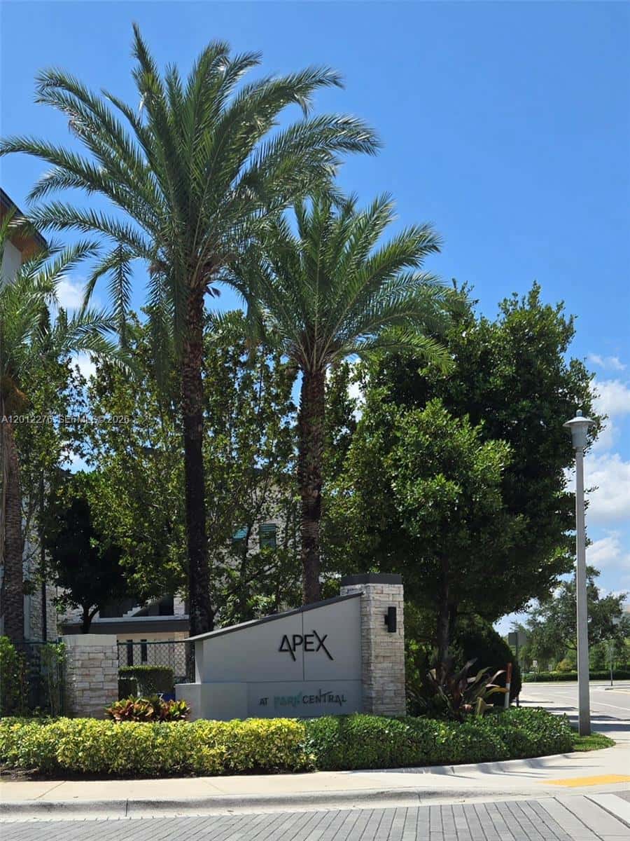 7819 NW 104th Ave # 21, Doral FL 33178