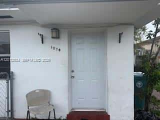 1074 NW 27th St # 0, Miami FL 33127