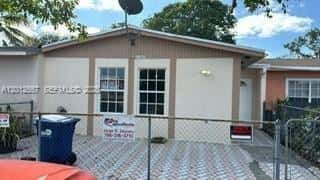 21331 NW 39th Ave, Miami Gardens FL 33055