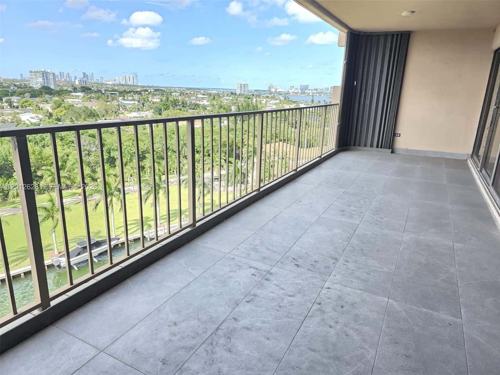 1800 NE 114th St # 1101, Miami FL 33181