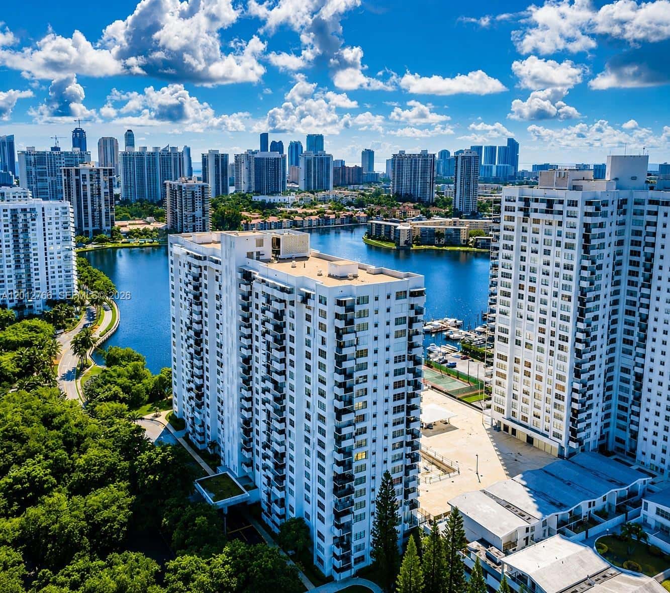 2780 NE 183rd St # 710, Aventura FL 33160