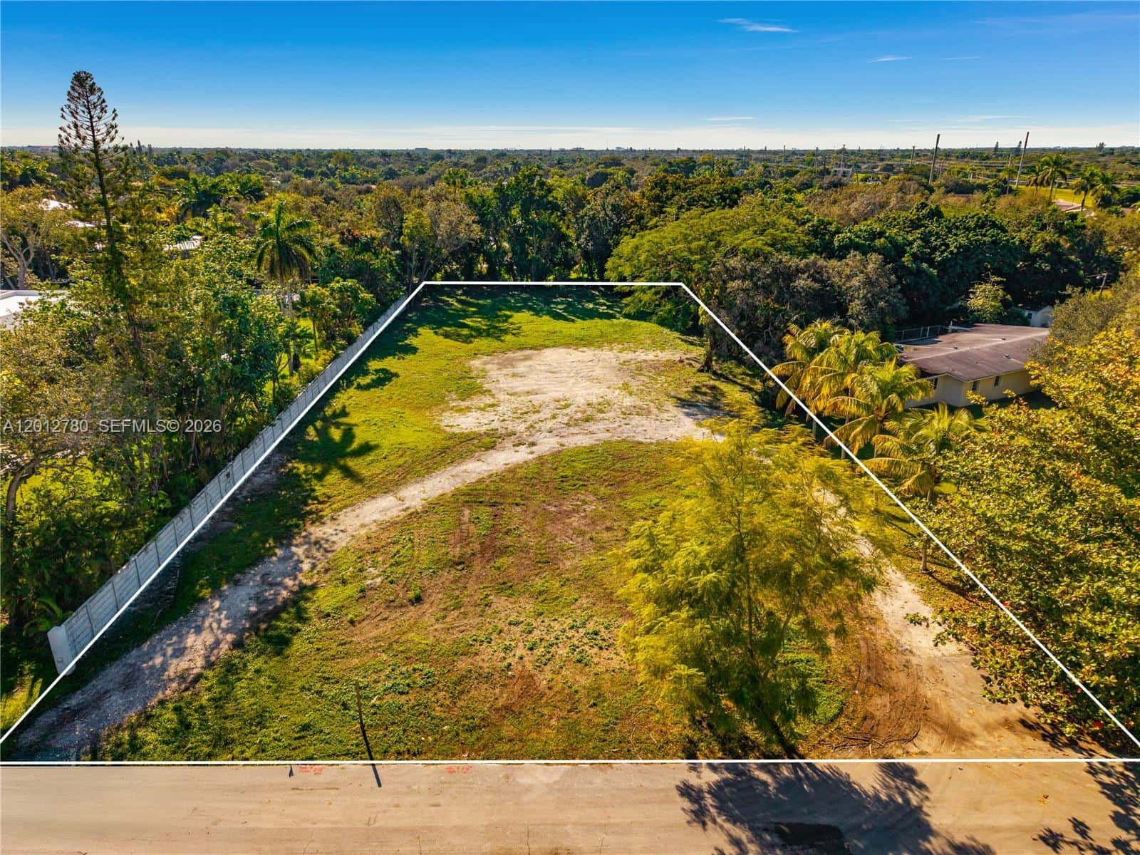 9800 SW 114th St, Miami FL 33176