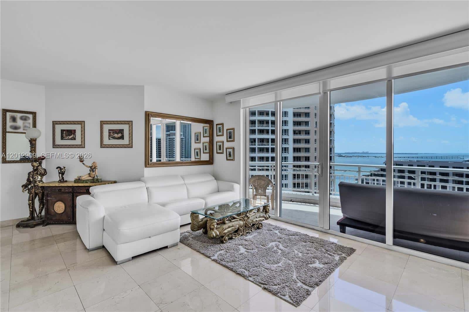 848 Brickell Key Dr # 1903, Miami FL 33131