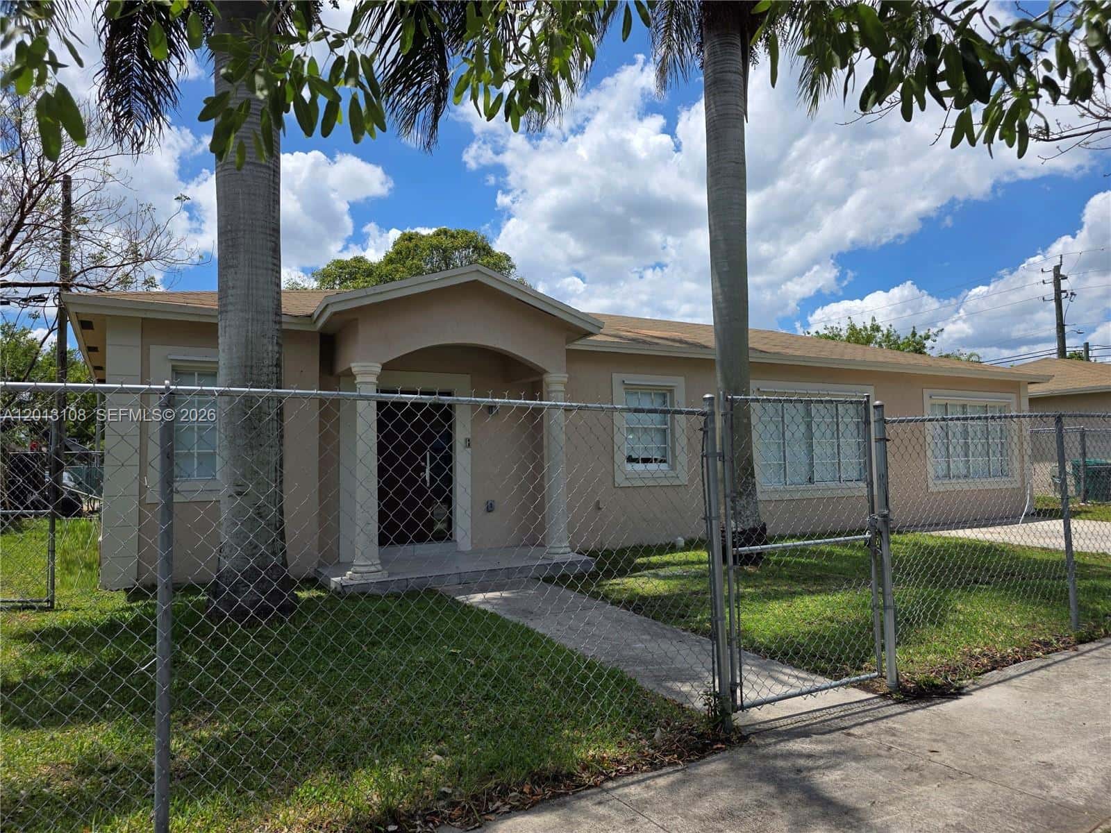 1351 NW 9th Ct, Florida City FL 33034