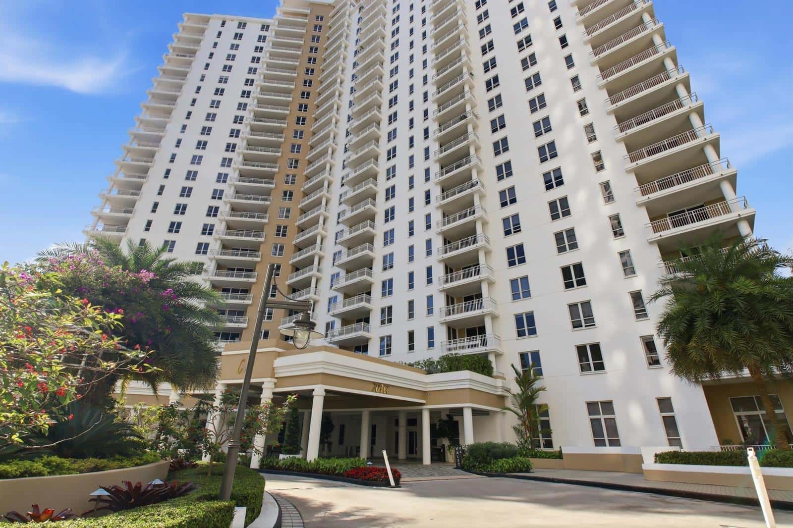 701 Brickell Key Boulevard # 610, Miami FL 33131