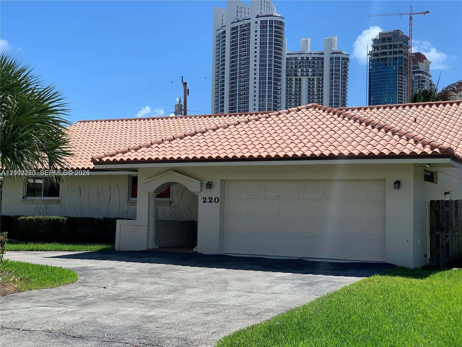 220 187th St, Sunny Isles Beach FL 33160