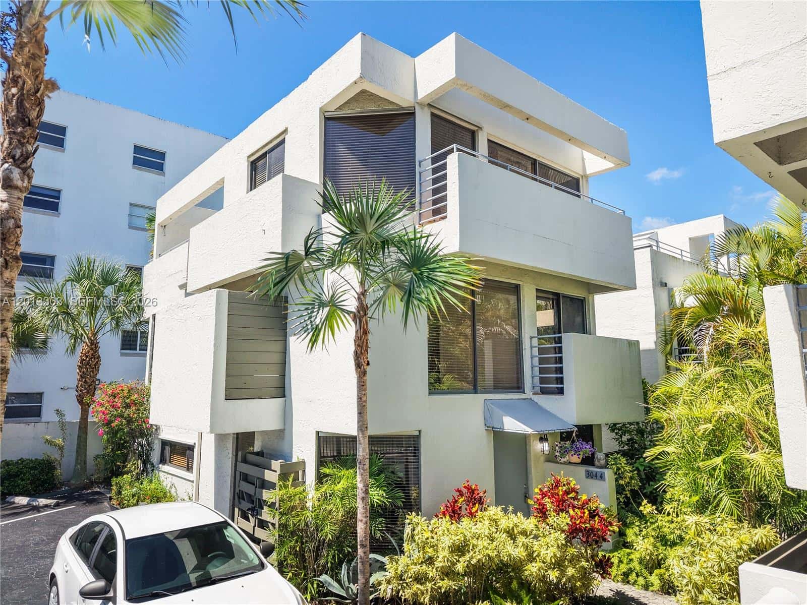 3044 SW 27th Ave # 9, Miami FL 33133