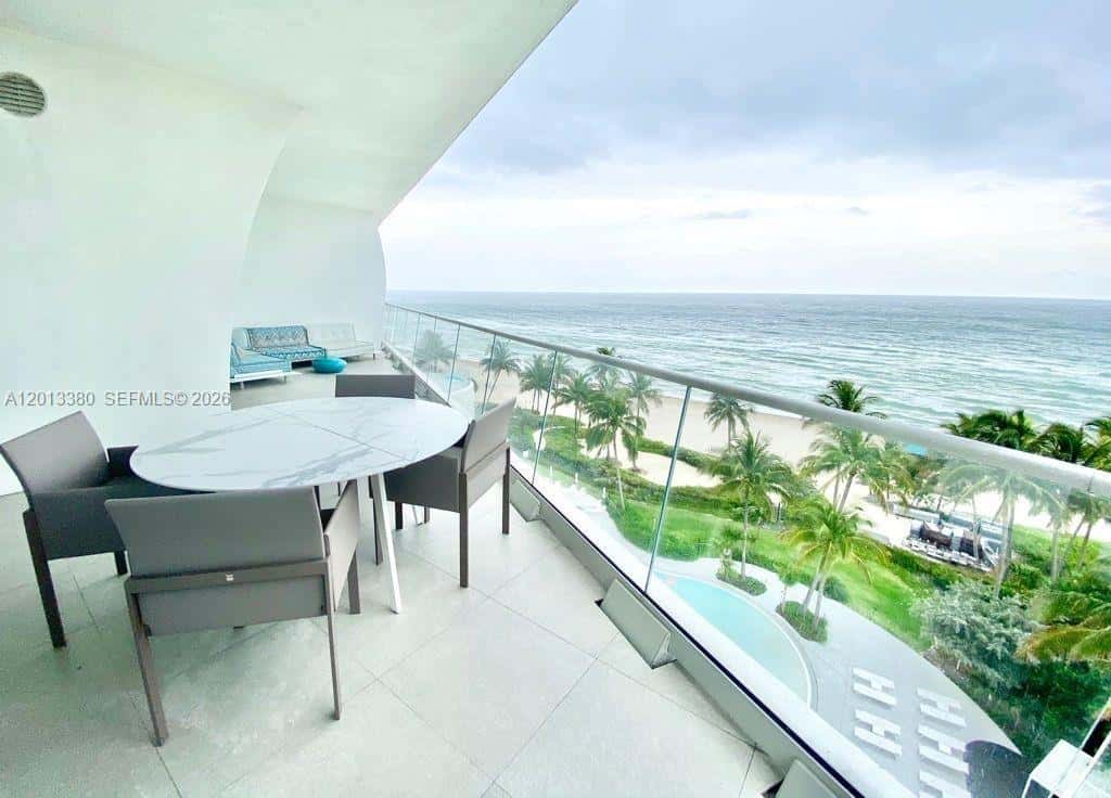 16901 Collins Ave # 701, Sunny Isles Beach FL 33160
