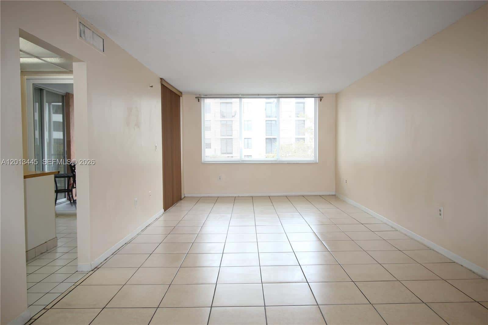 17890 W Dixie Hwy 519 Hwy # 519, North Miami Beach FL 33160
