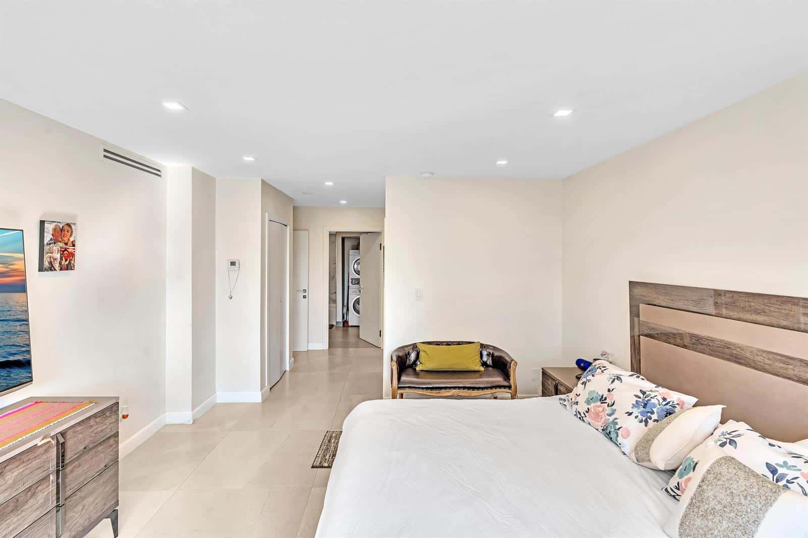 19390 Collins Avenue # 421, Sunny Isles Beach FL 33160