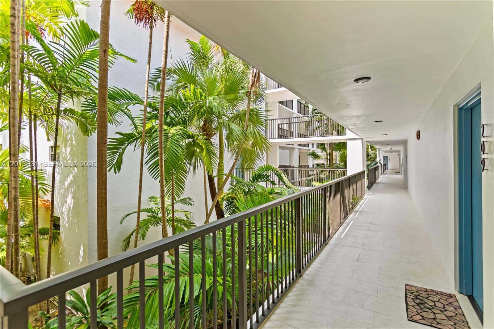 101 Ocean Lane Dr # 209, Key Biscayne FL 33149
