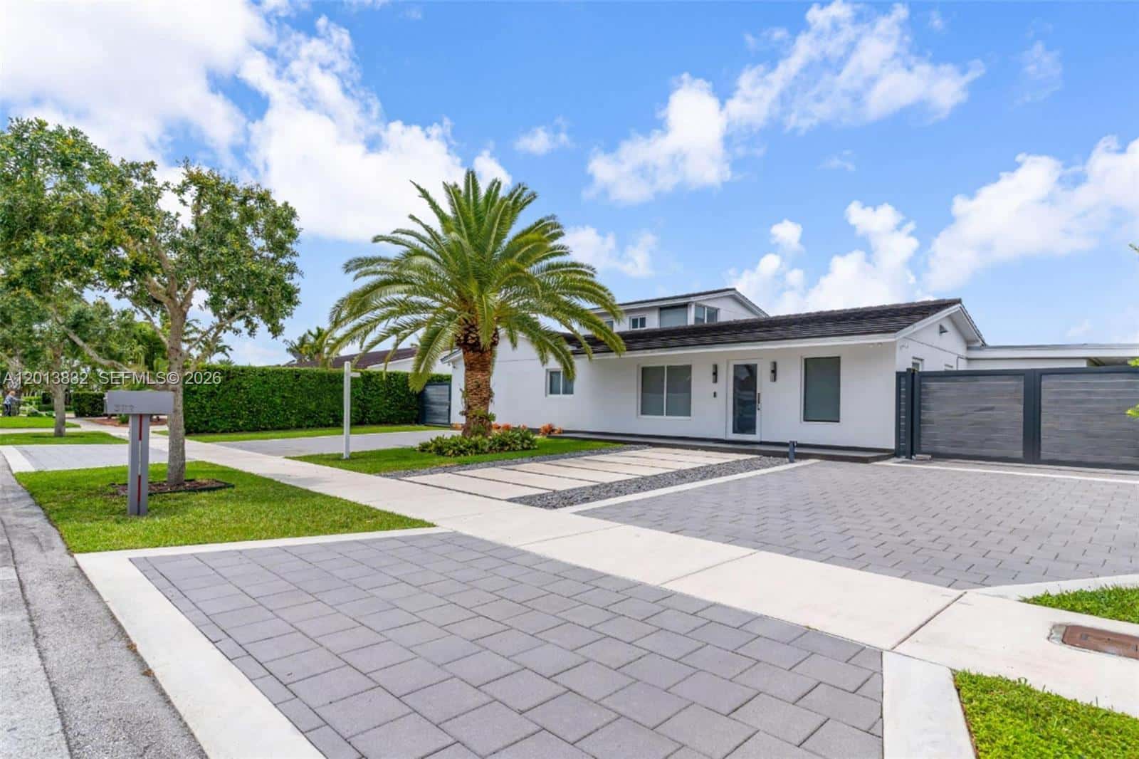 3112 Village Green Dr, Miami FL 33175