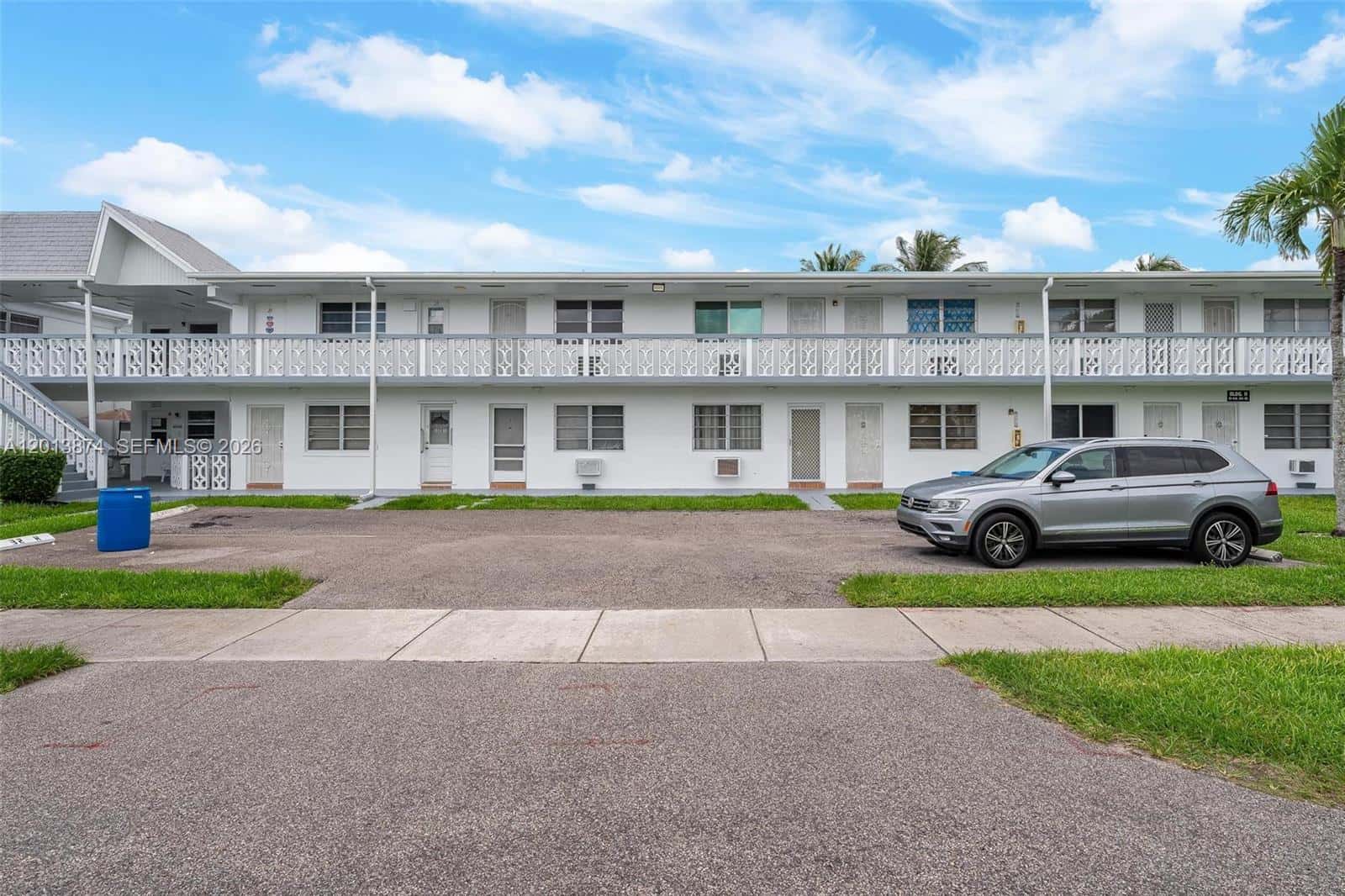 50 NW 204th St # H7, Miami Gardens FL 33169